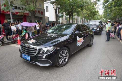 资料图:奔驰车。中新社记者 张云 摄 资料图:奔驰车。中新社记者 张云 摄
