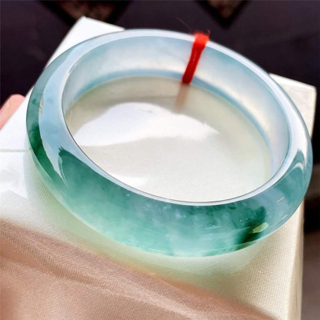 ͼеĹɷ鱦Ʈ,鱦ʯ